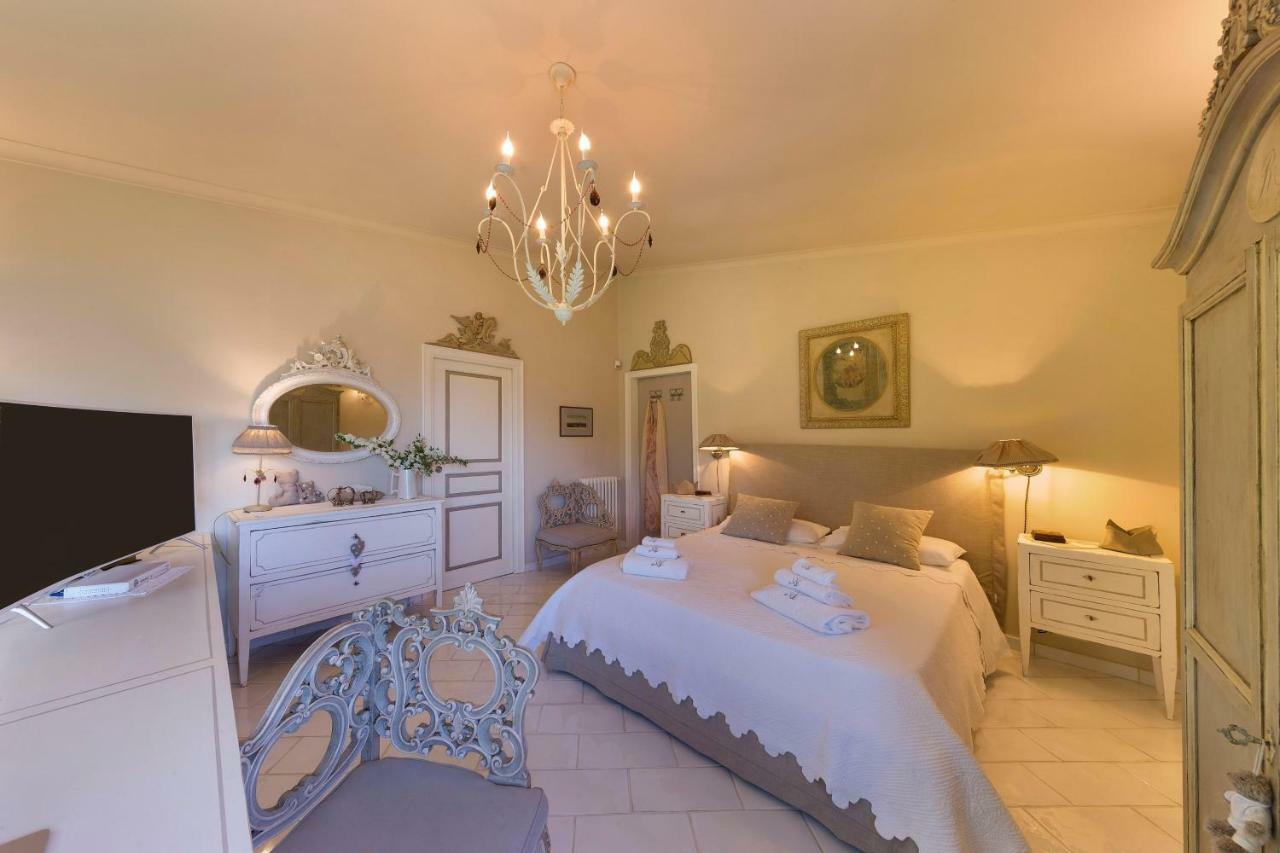 Villa Annabelle 산트아구타수이두에골피 외부 사진